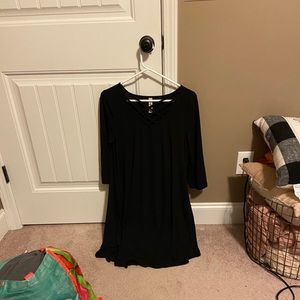 Women’s black dress size medium